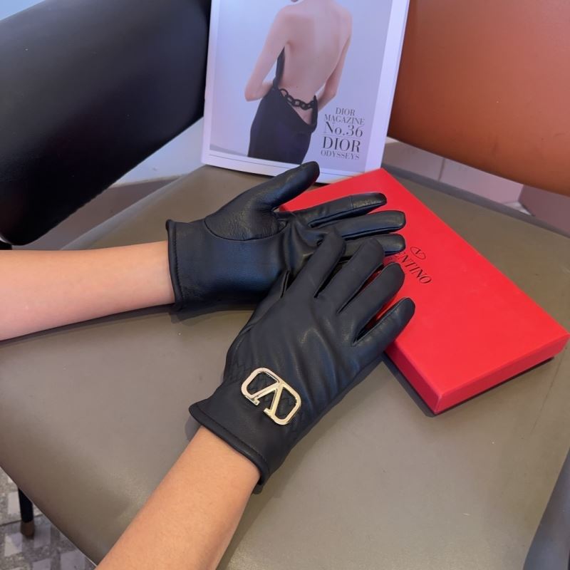 Valentino Gloves