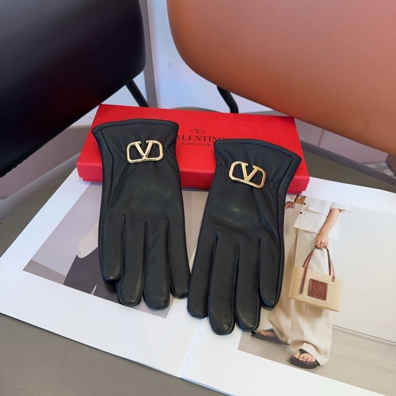 Valentino Gloves