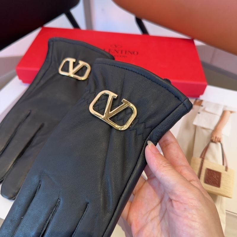 Valentino Gloves