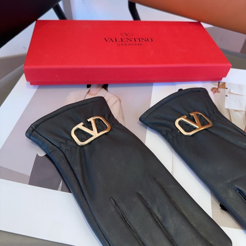 Valentino Gloves