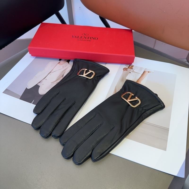 Valentino Gloves