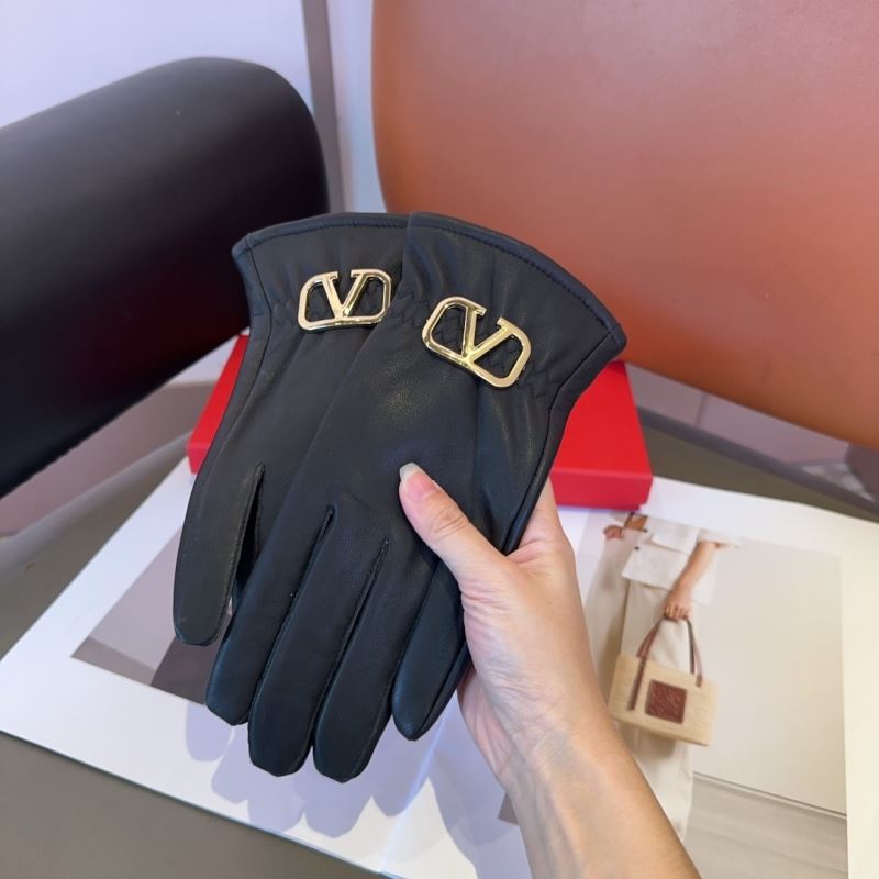 Valentino Gloves