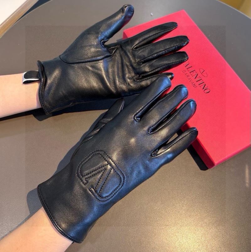 Valentino Gloves