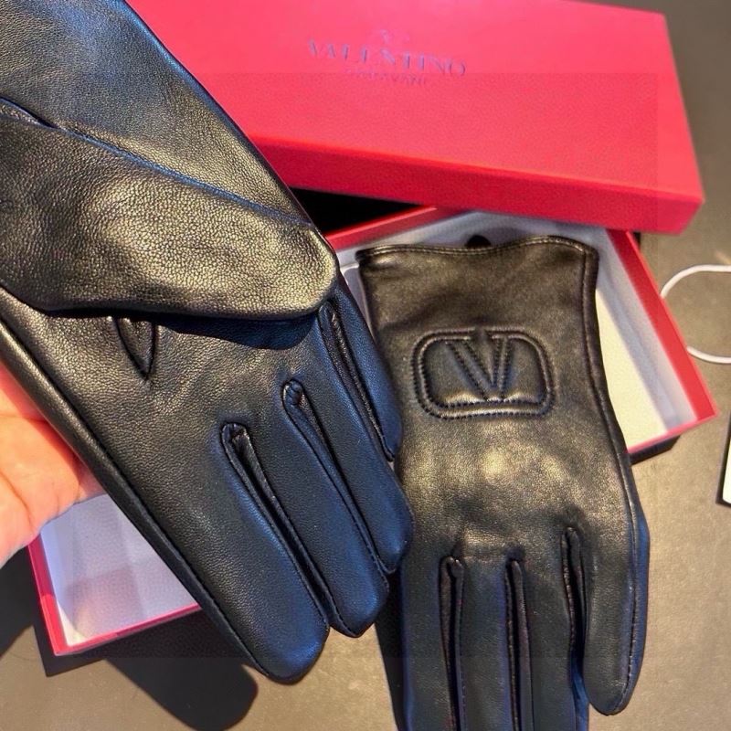 Valentino Gloves