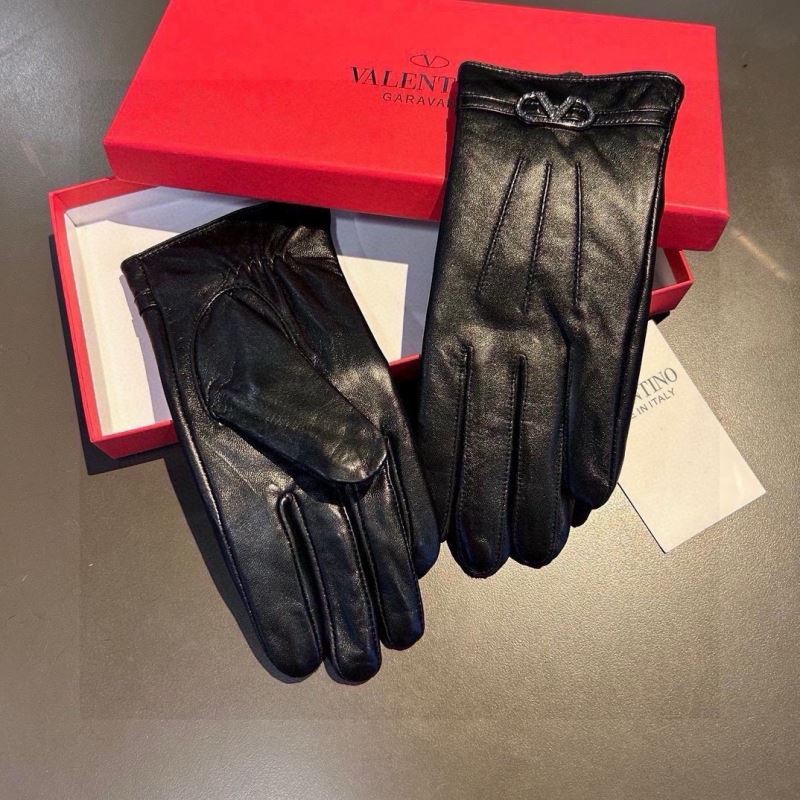 Valentino Gloves