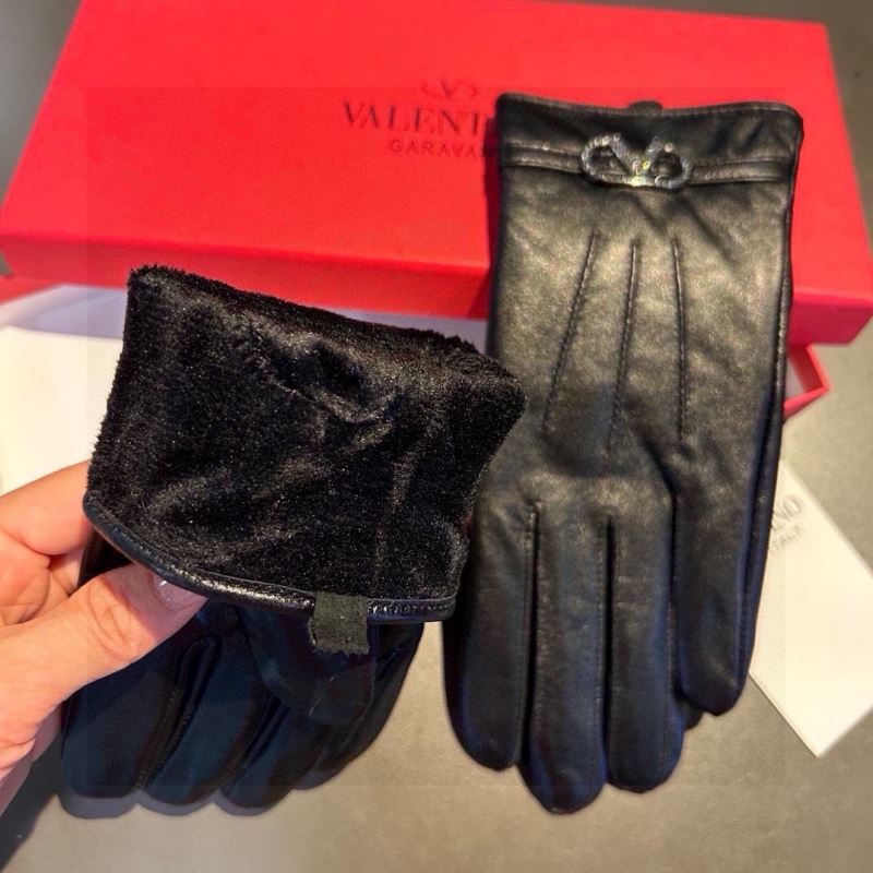 Valentino Gloves