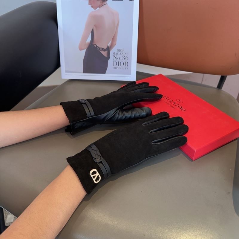 Valentino Gloves