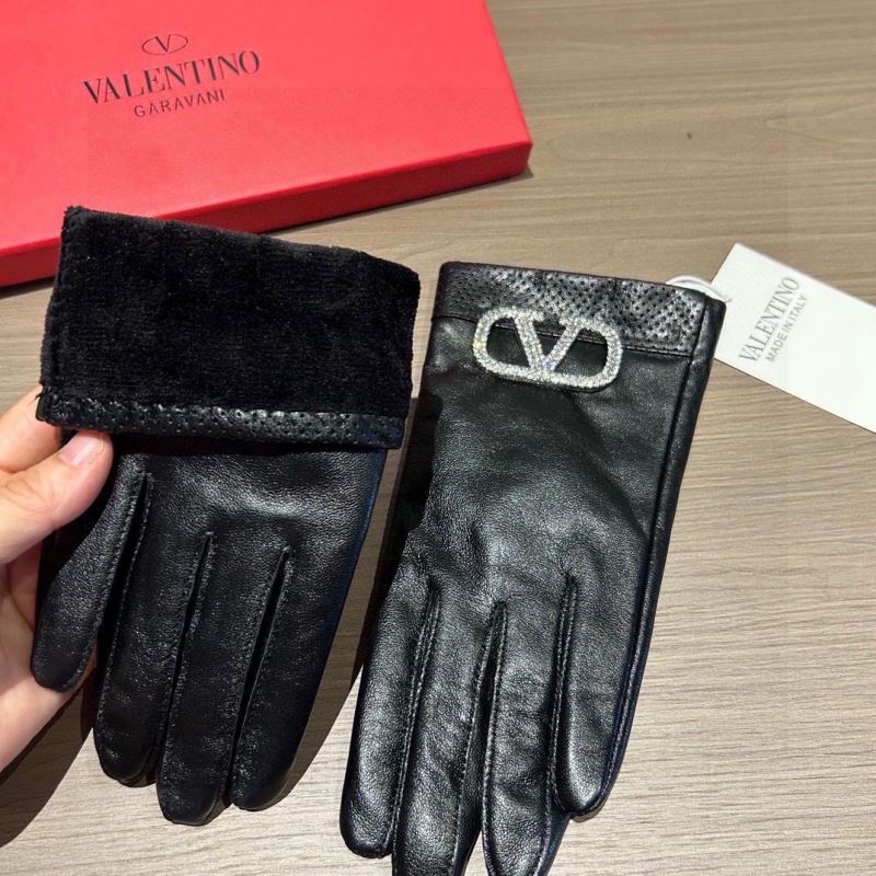 Valentino Gloves