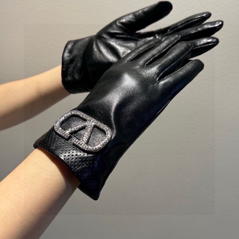 Valentino Gloves