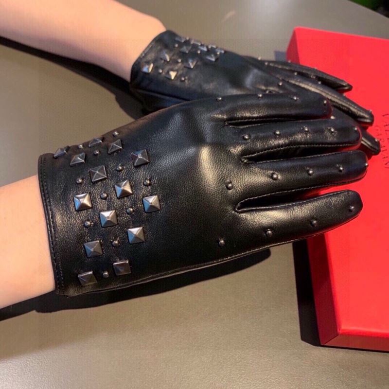 Valentino Gloves