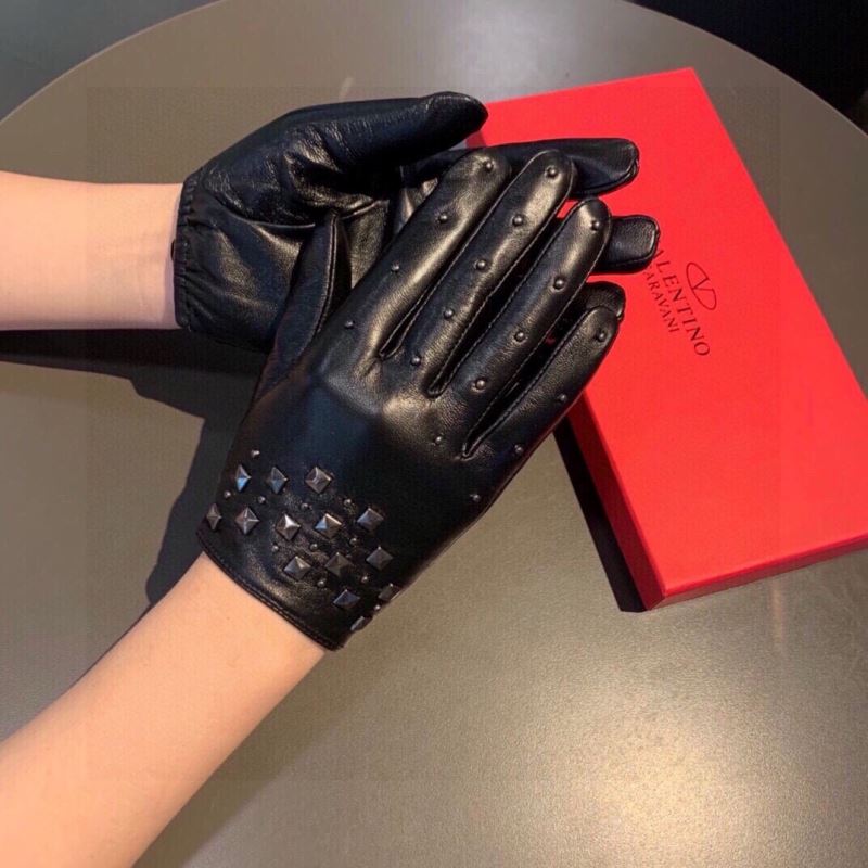 Valentino Gloves