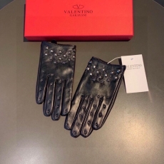 Valentino Gloves