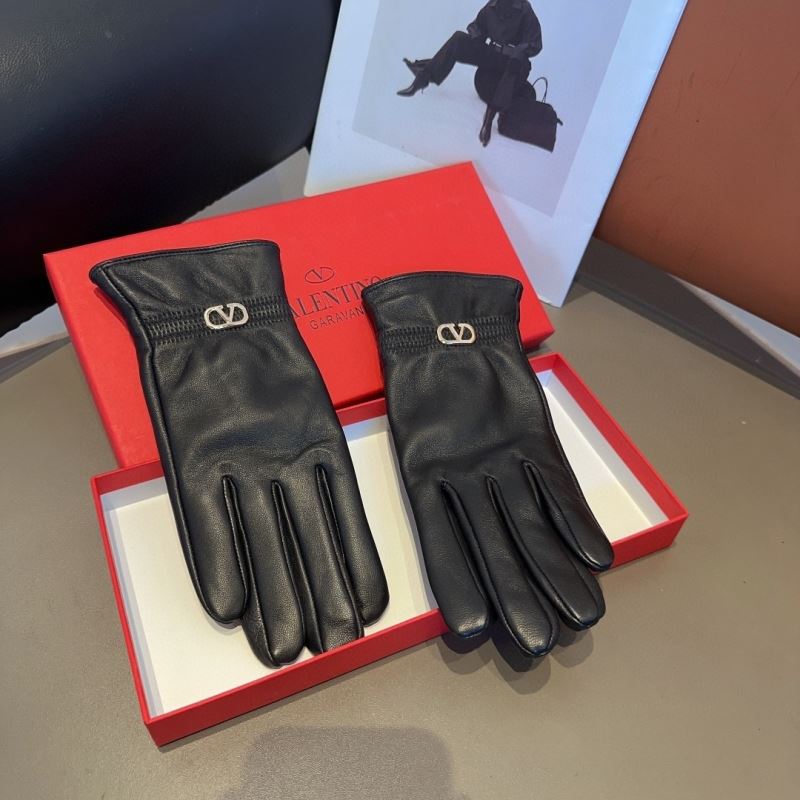 Valentino Gloves