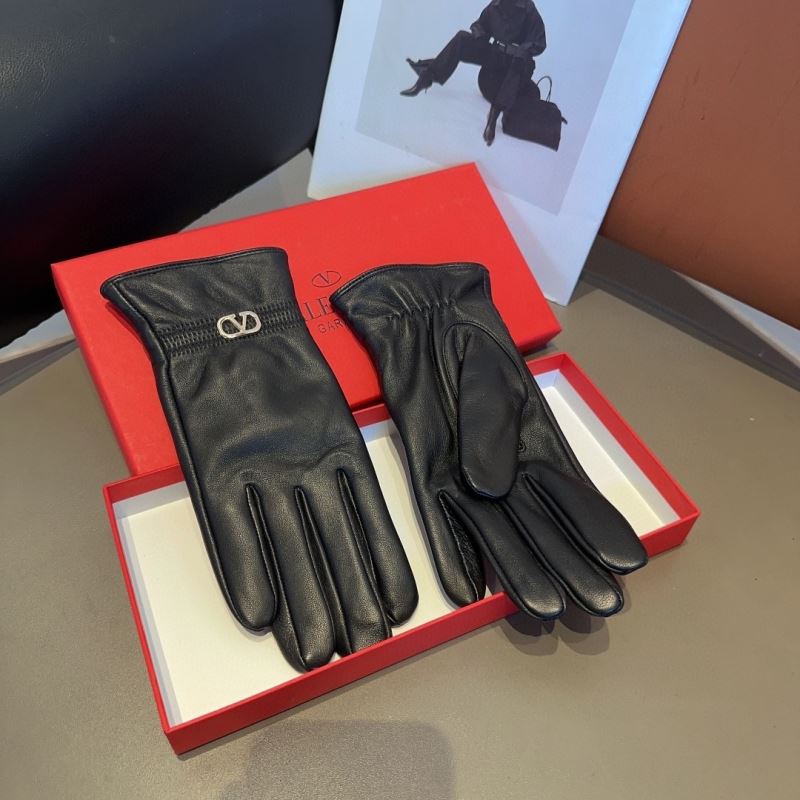 Valentino Gloves