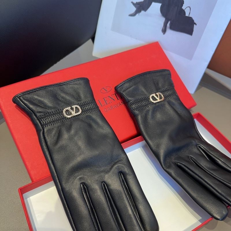 Valentino Gloves