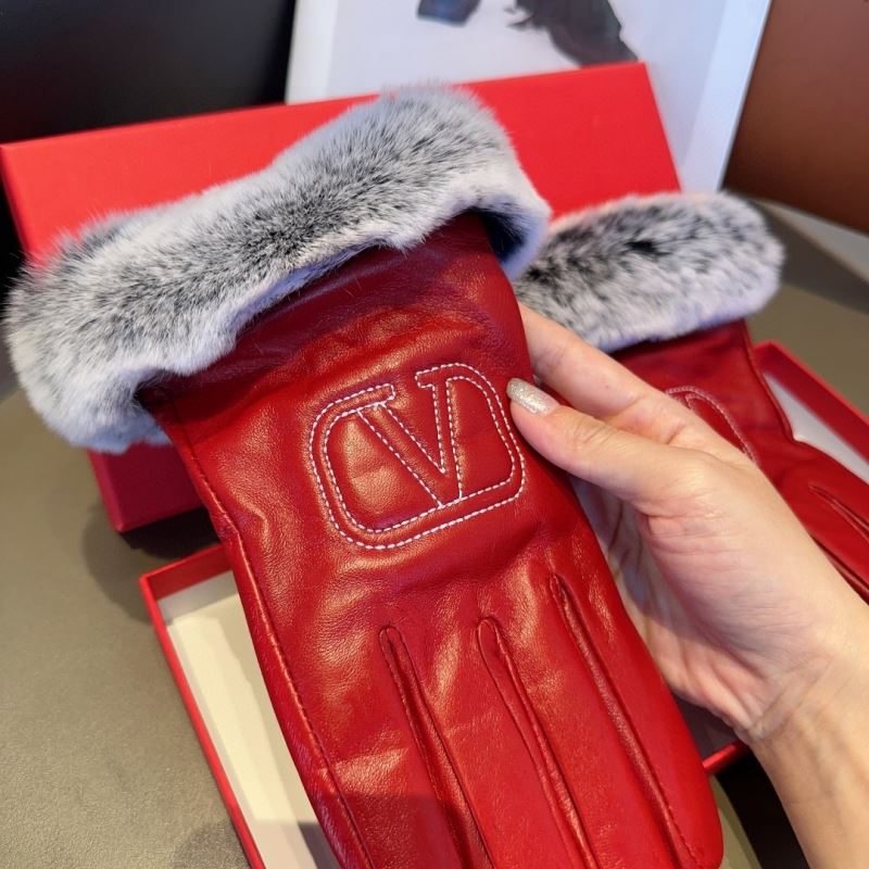 Valentino Gloves