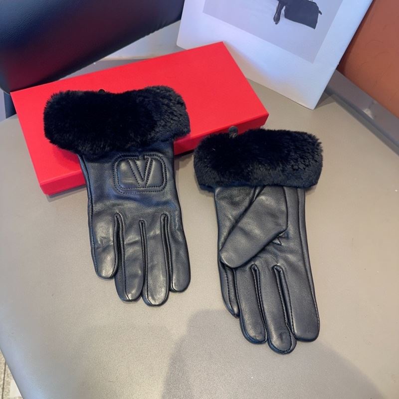 Valentino Gloves