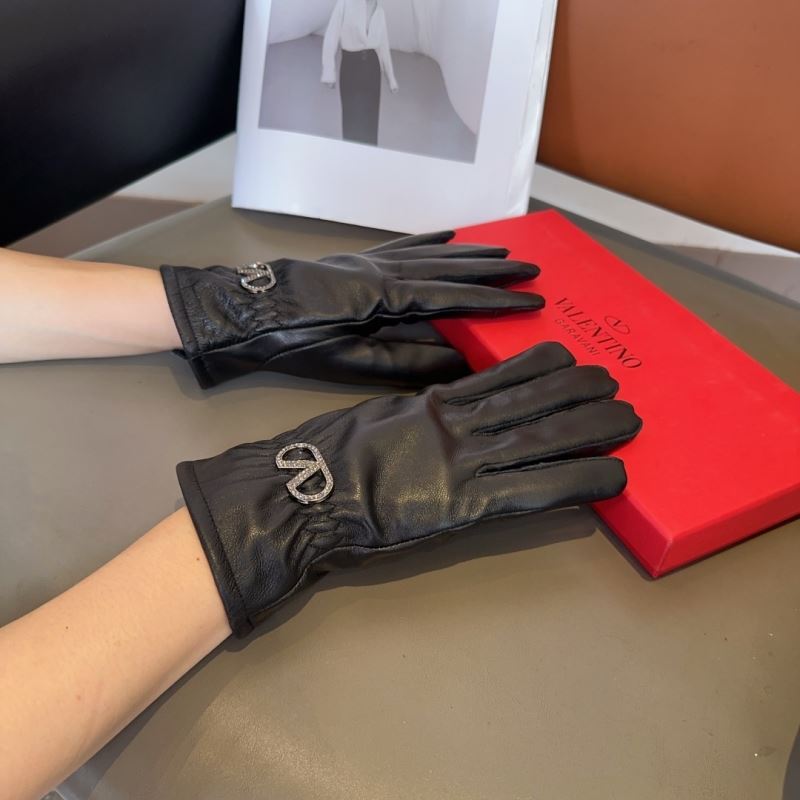 Valentino Gloves