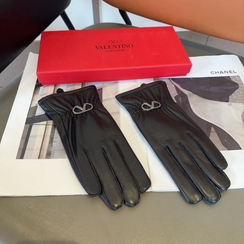 Valentino Gloves