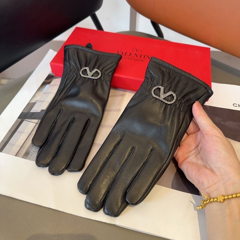 Valentino Gloves