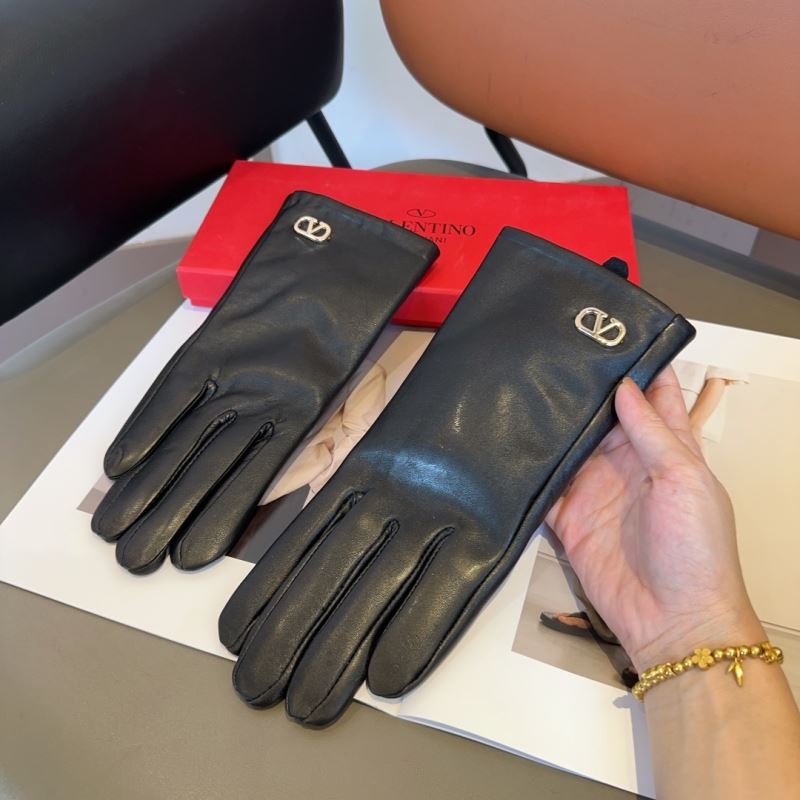 Valentino Gloves