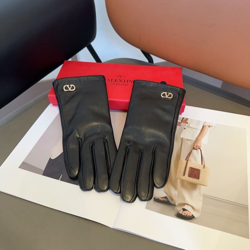 Valentino Gloves