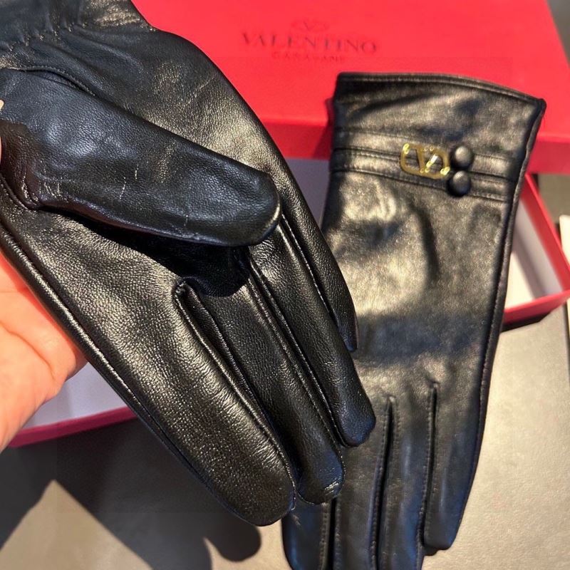 Valentino Gloves