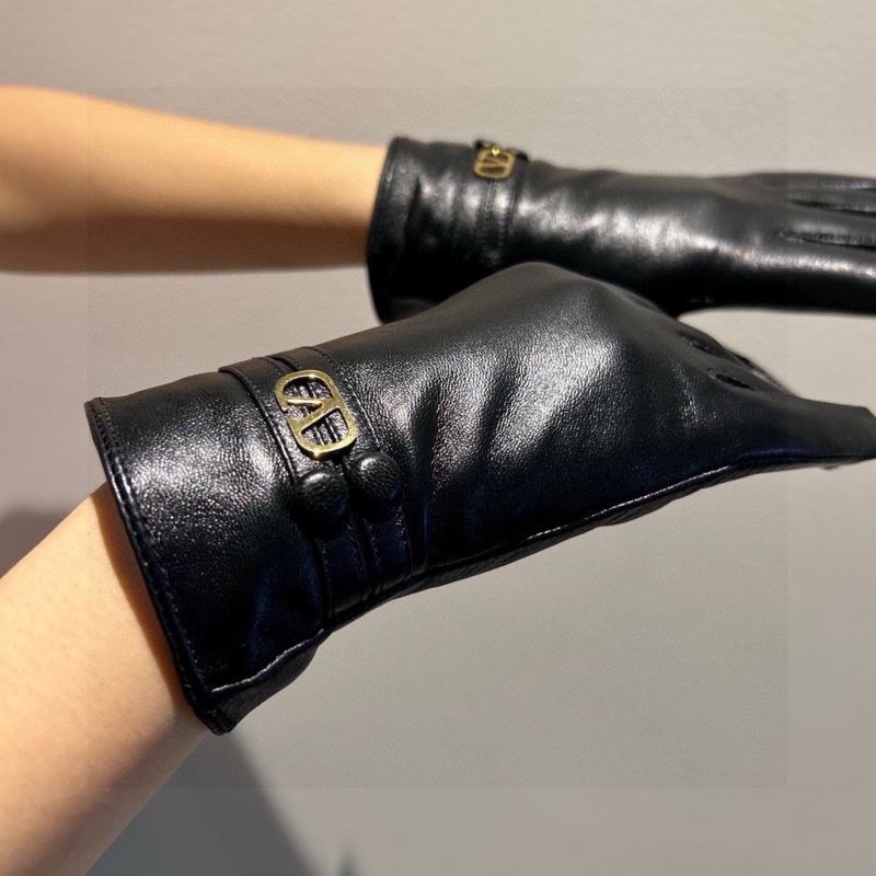 Valentino Gloves