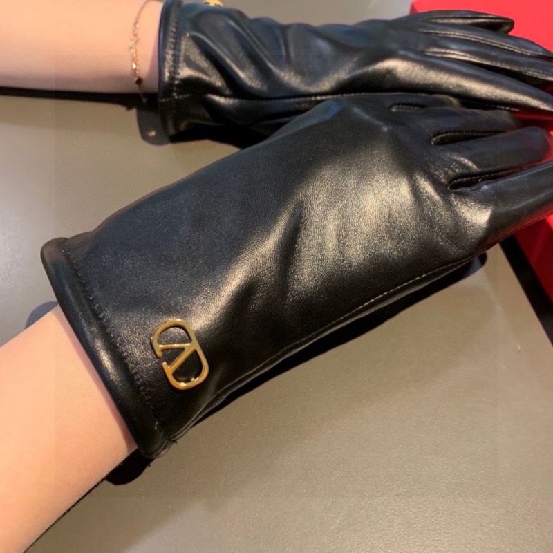 Valentino Gloves