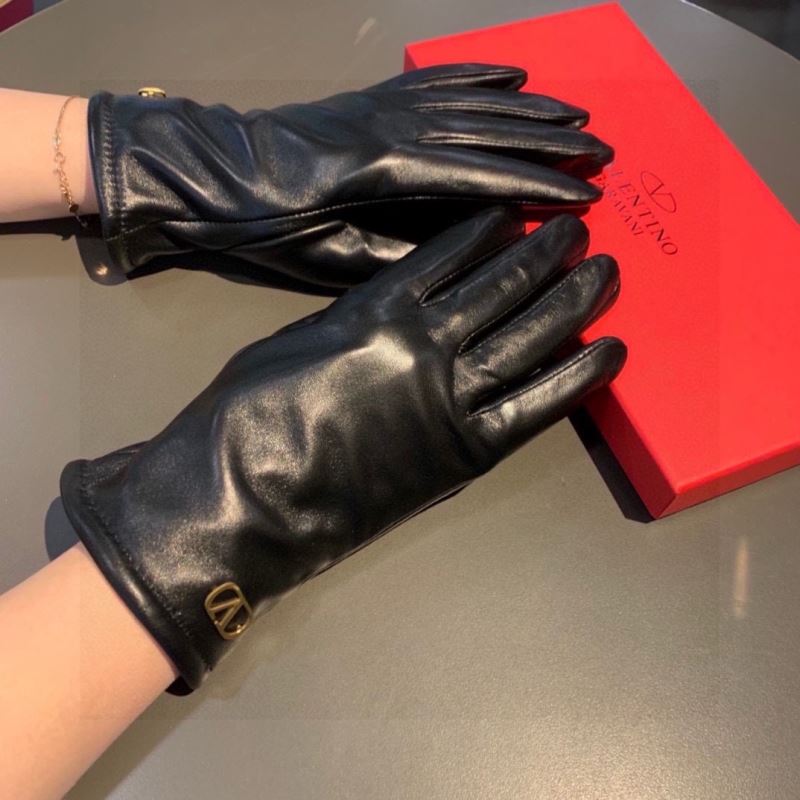 Valentino Gloves