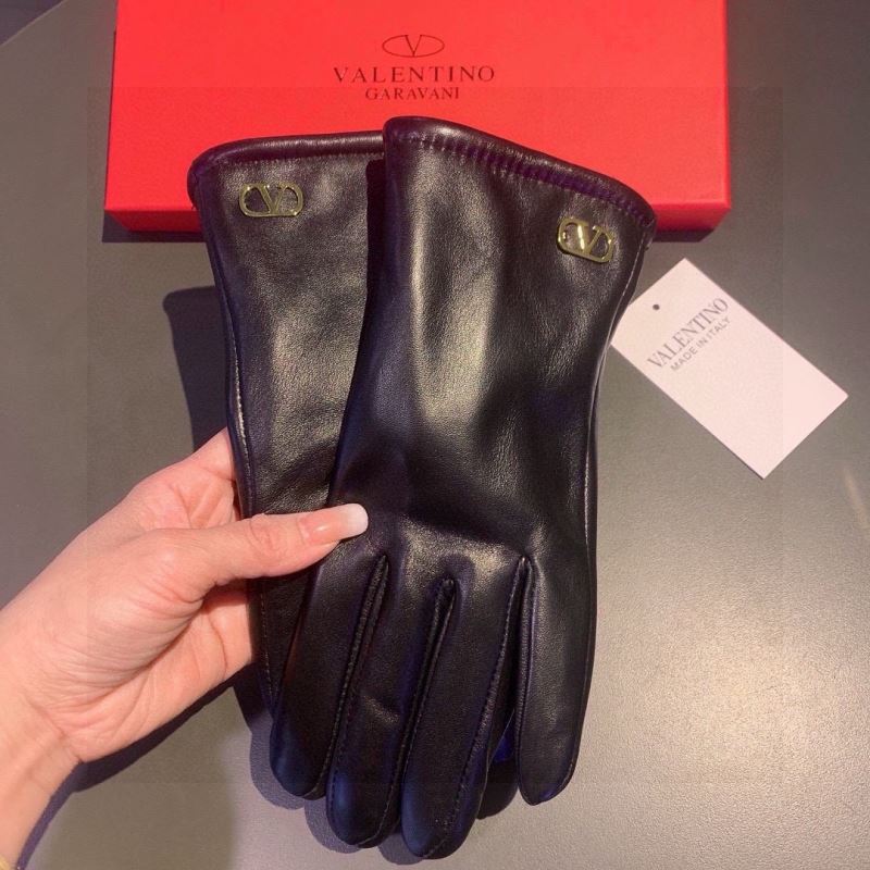 Valentino Gloves