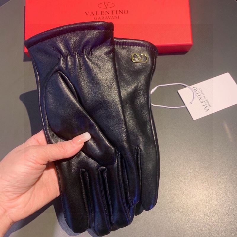 Valentino Gloves