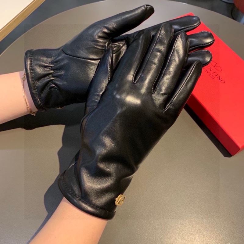 Valentino Gloves