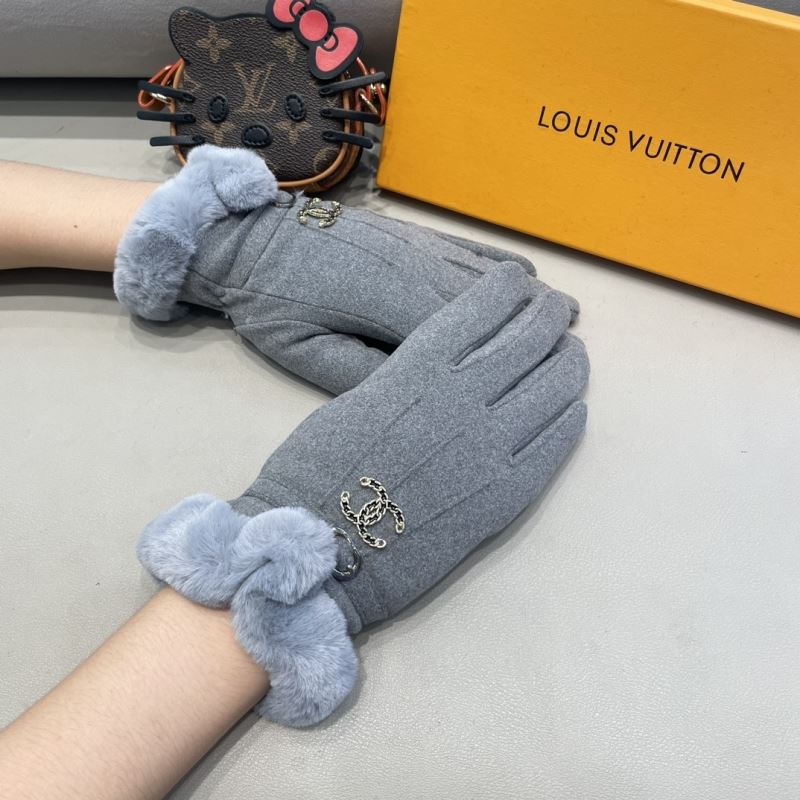 Chanel Gloves