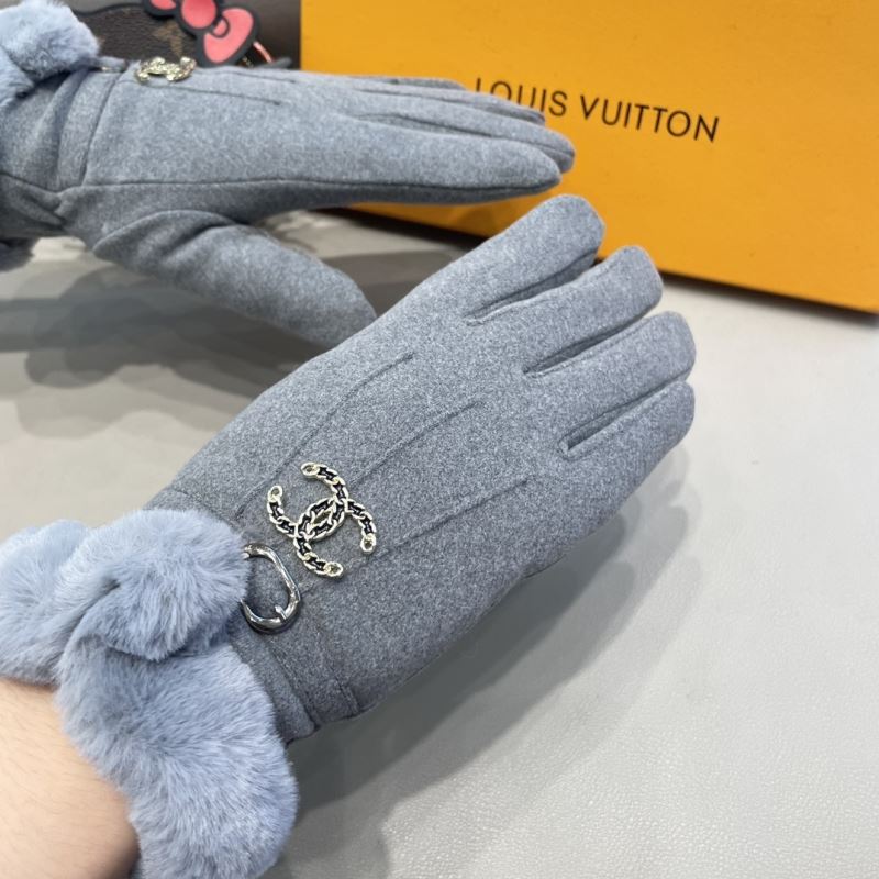 Chanel Gloves