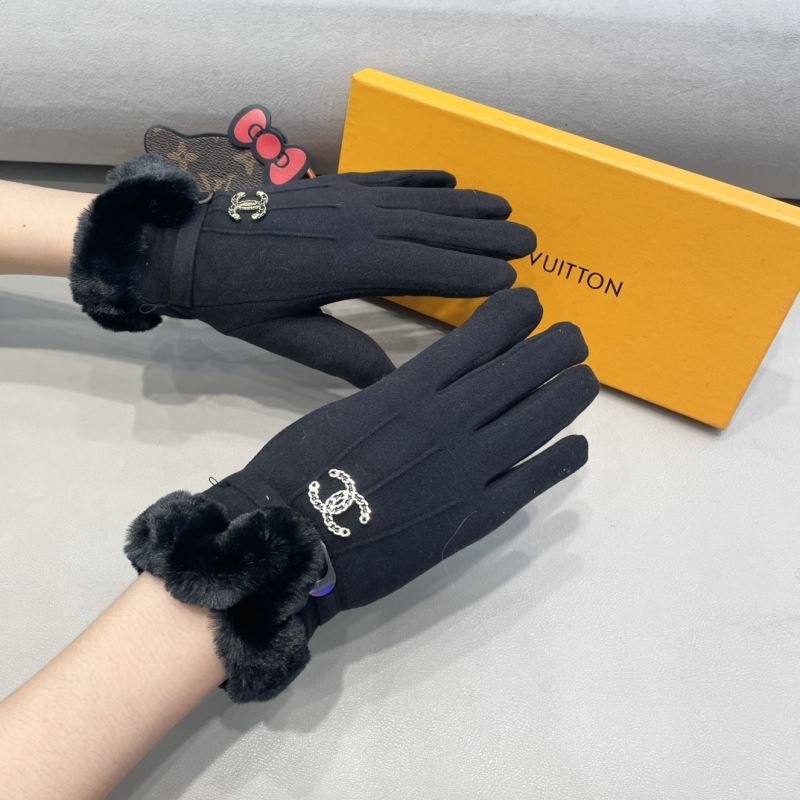 Chanel Gloves