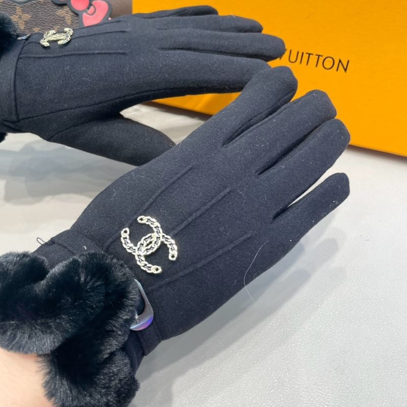 Chanel Gloves