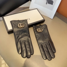 Gucci Gloves