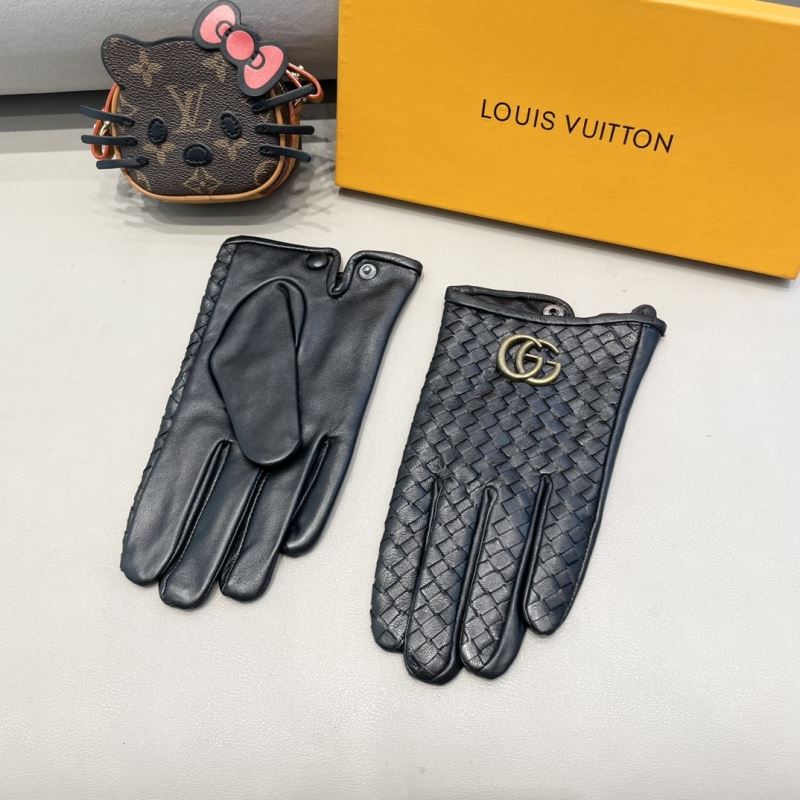 Gucci Gloves