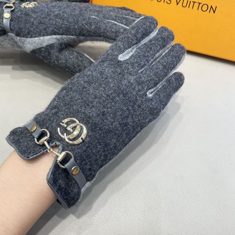 Gucci Gloves