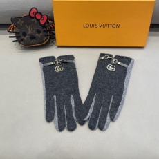 Gucci Gloves