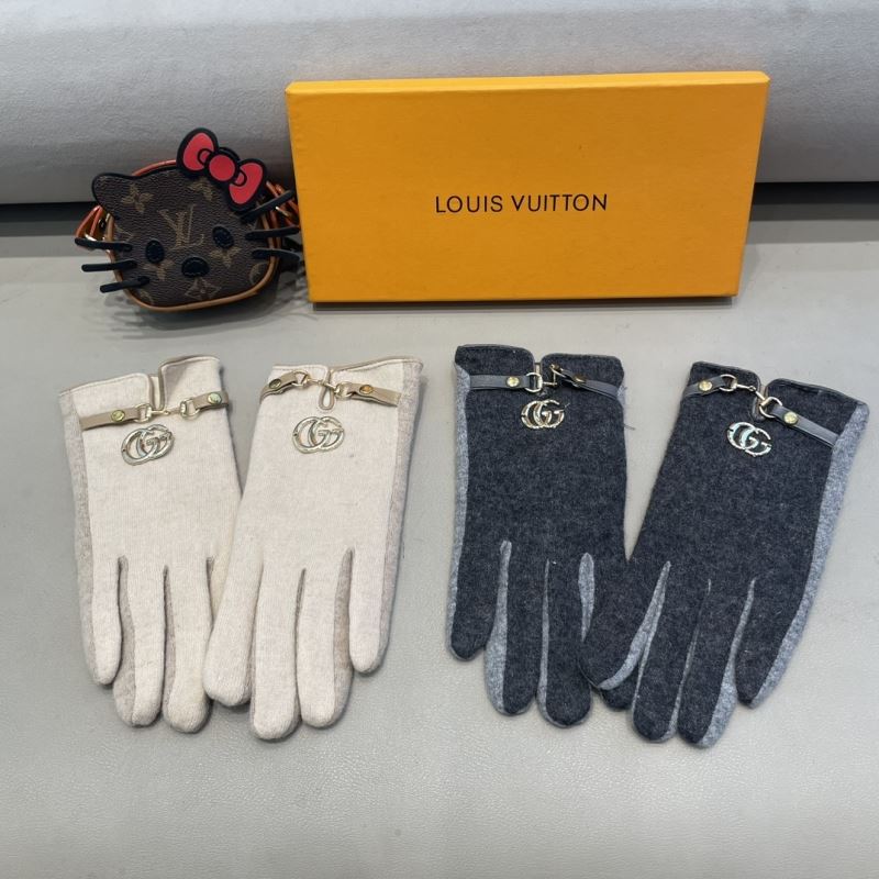 Gucci Gloves