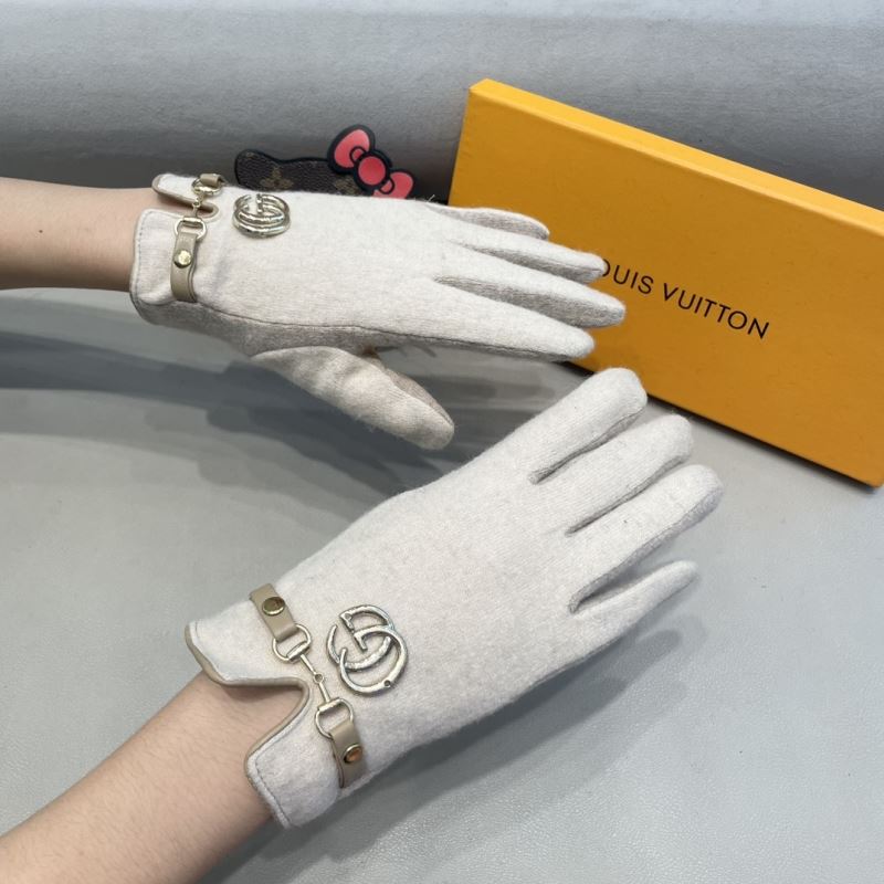 Gucci Gloves