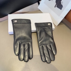 Balenciaga Gloves