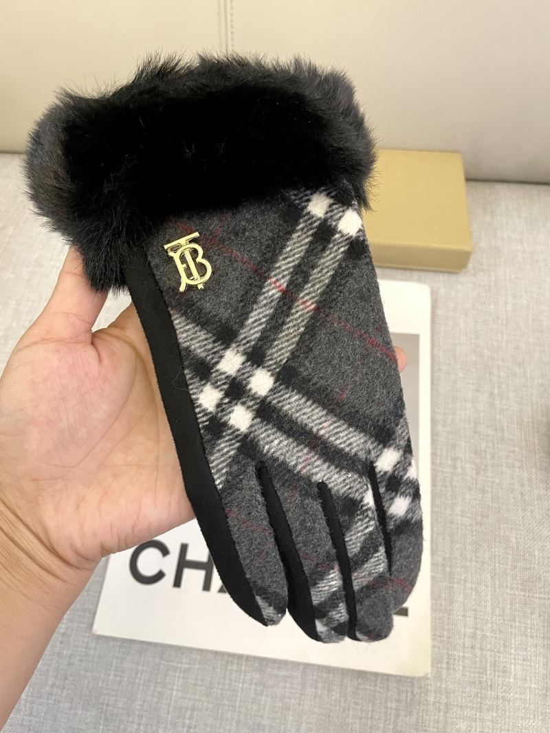 Burberry Gloves