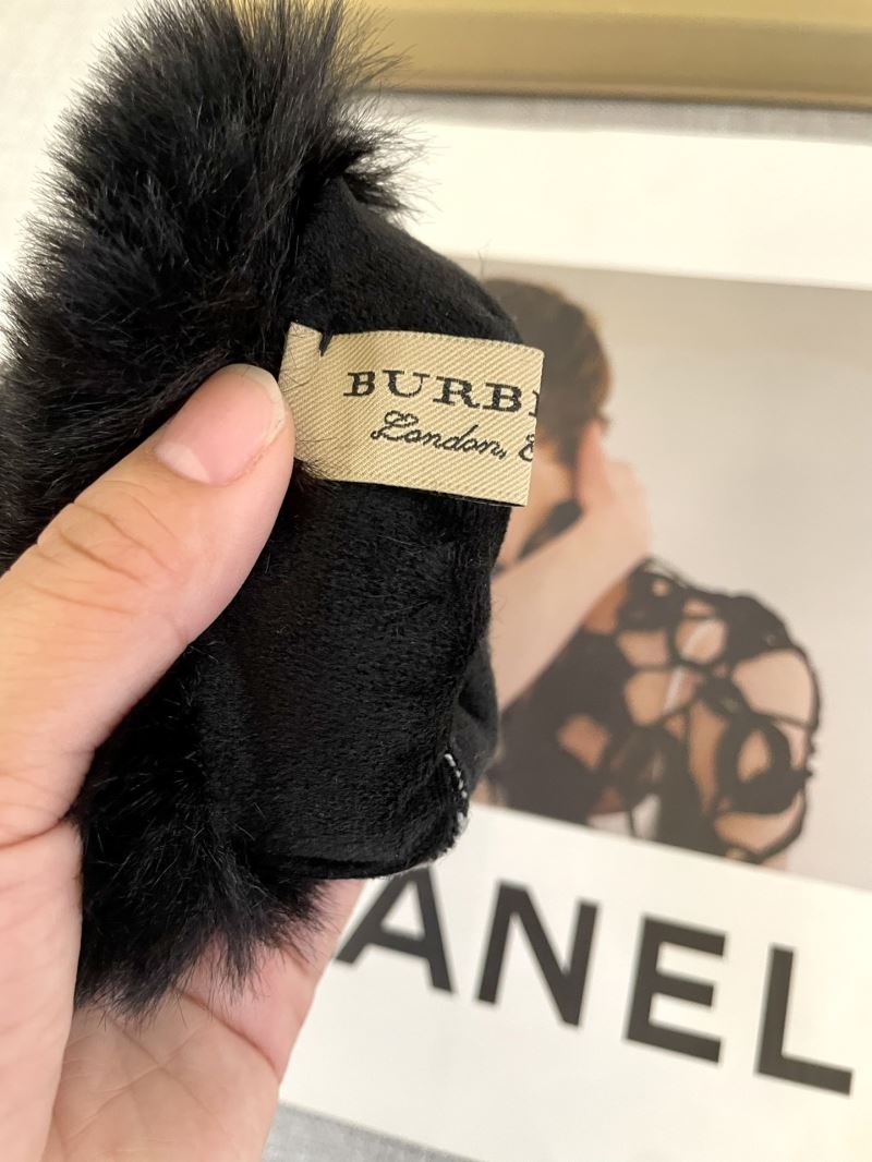 Burberry Gloves