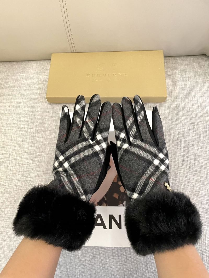 Burberry Gloves