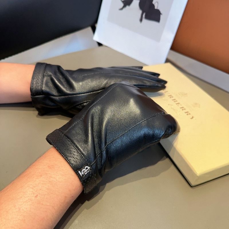 Burberry Gloves