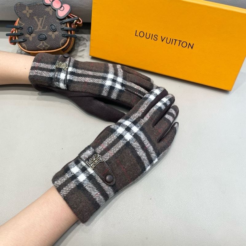 Burberry Gloves