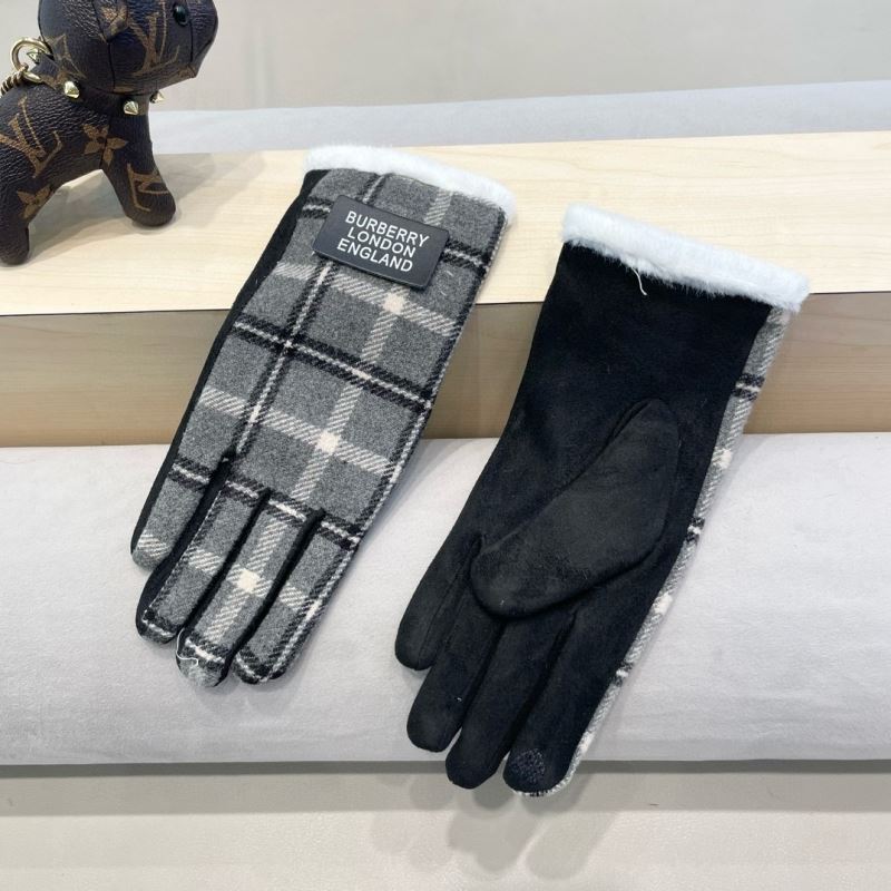 Burberry Gloves